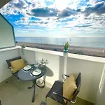 公寓 Gatu Camarote Con Vistas Al Mar , Preferente Mayores De 21 Anos Y Familias 加的斯