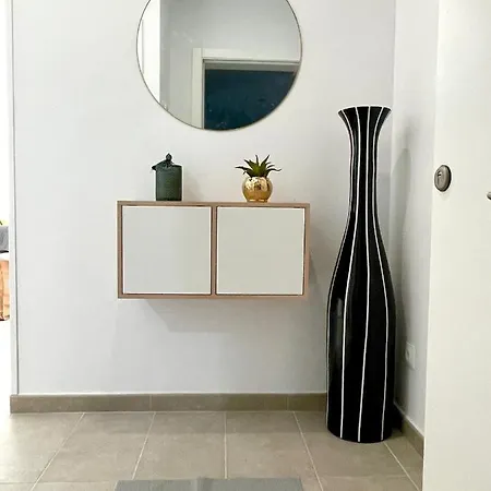 아파트 Gatu Camarote Con Vistas Al Mar , Preferente Mayores De 21 Anos Y Familias *